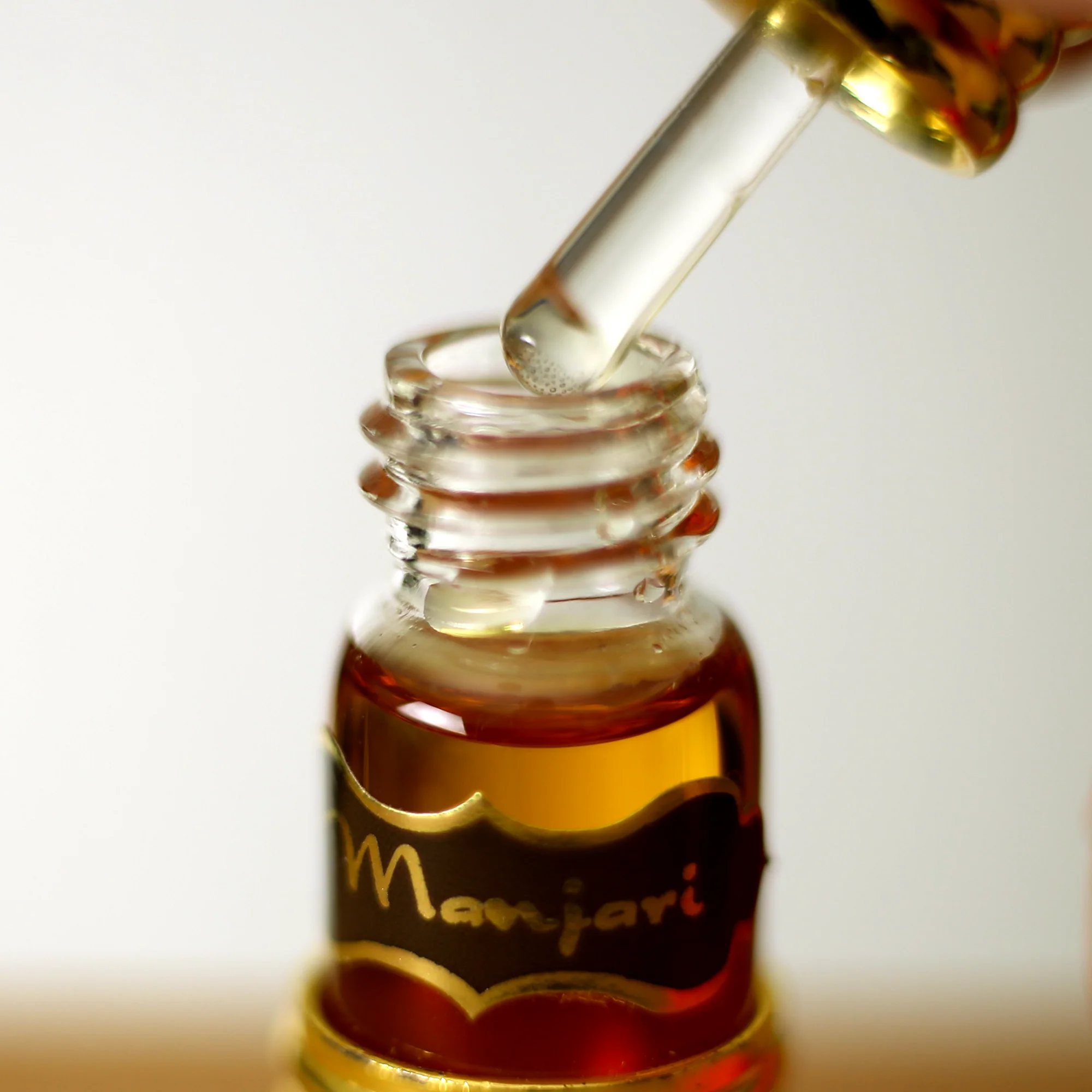 Attar Oil Manjari for Protection - 3ml - Unisex - Image 6