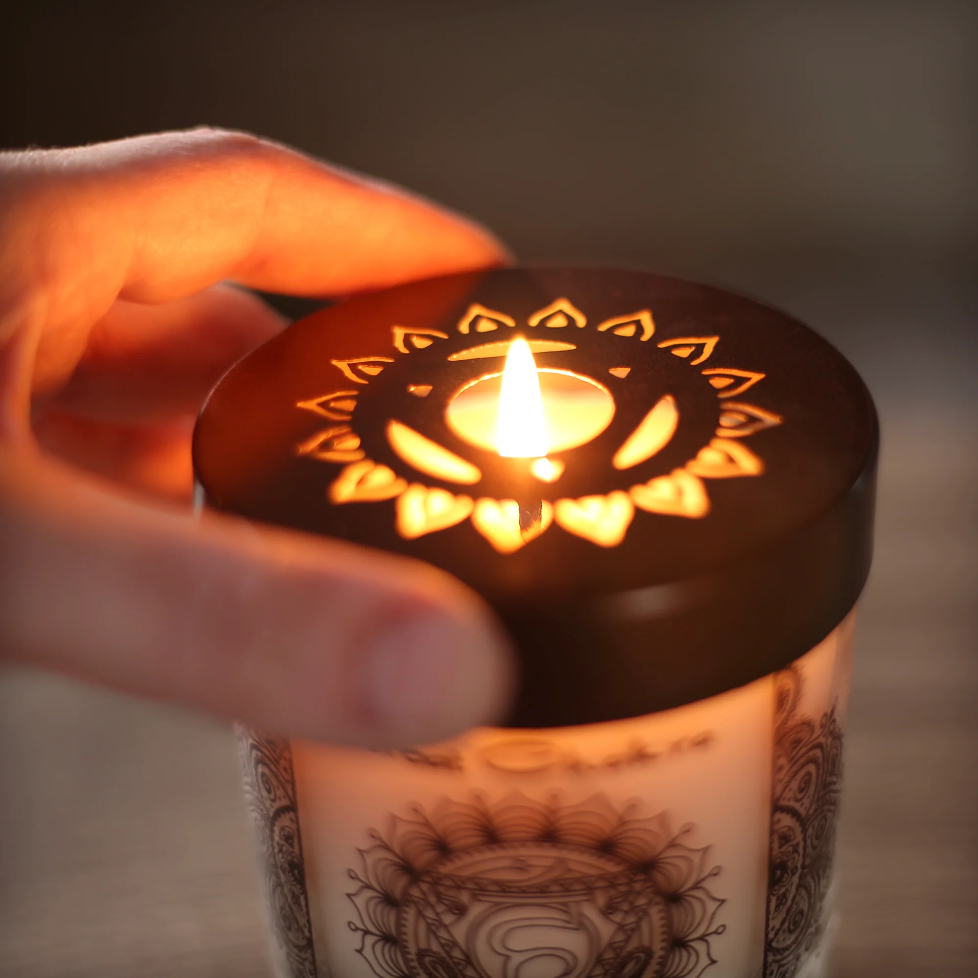 Throat Chakra Vishuddha | Candle for Chakra Meditation Scented with Essential Oils | Woods & Amber | Communication and Wisdom - 10.5oz - Image 4